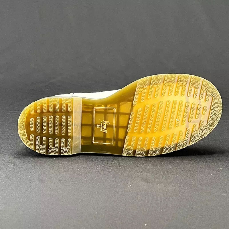 Fashion Breathable Boots
